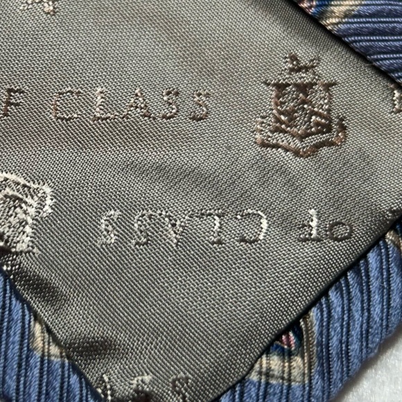Robert Talbott Best of Class Men’s Neck Tie Hand Sewn Imported Silk Made in USA - Picture 3 of 6